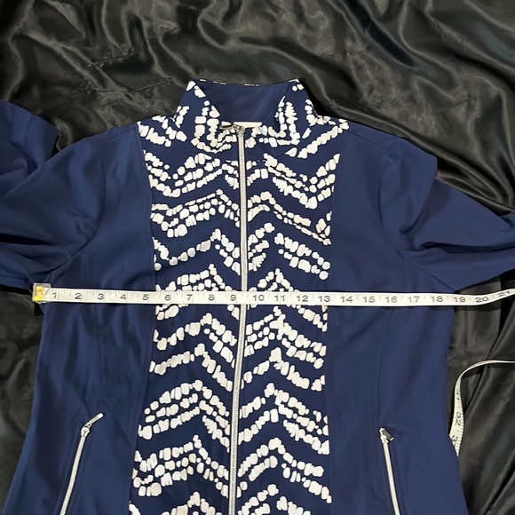 $7SALE Chicos Zenergy athletic jacket full zip Navy Blue White Pockets - Picture 12 of 12